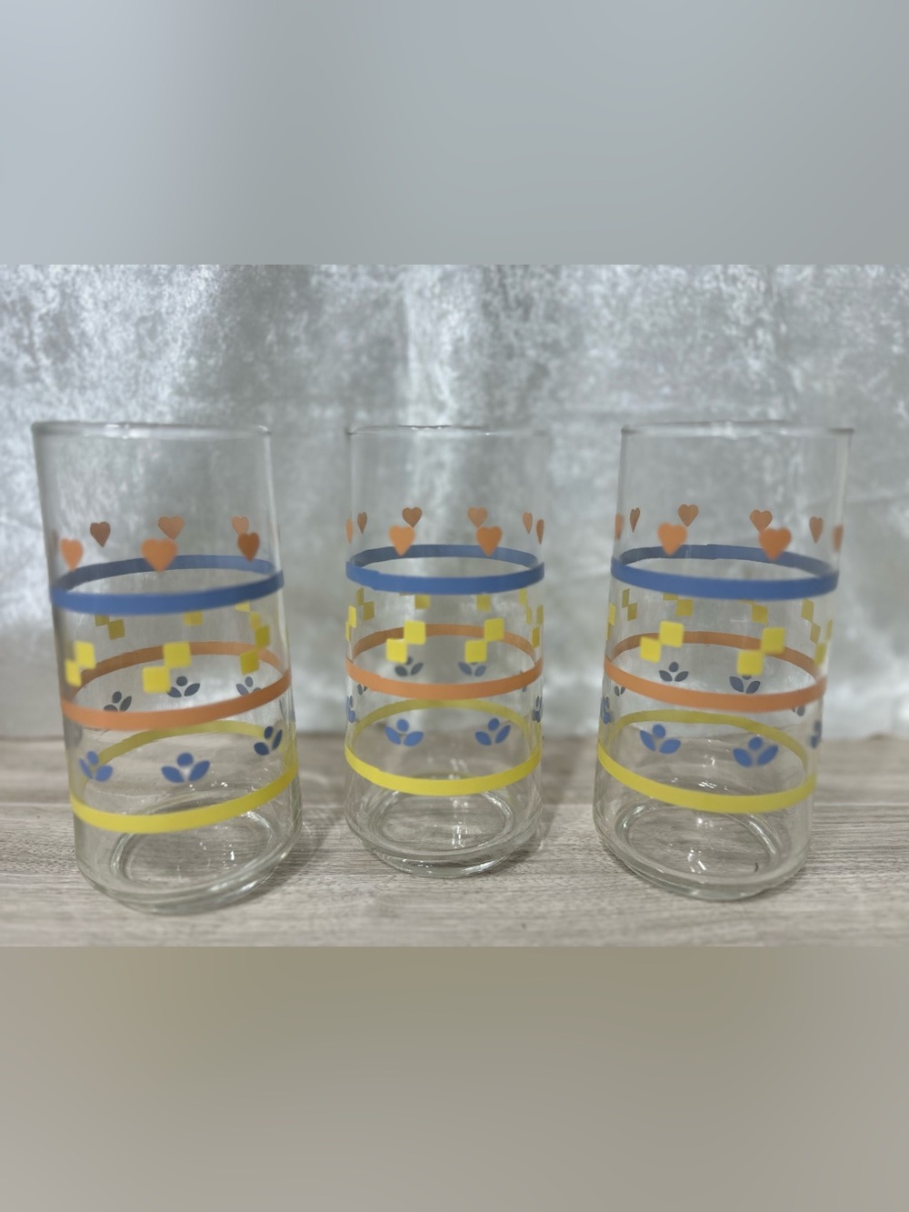Crisa Colorful Hearts Retro Drinking Glasses Set of 3
